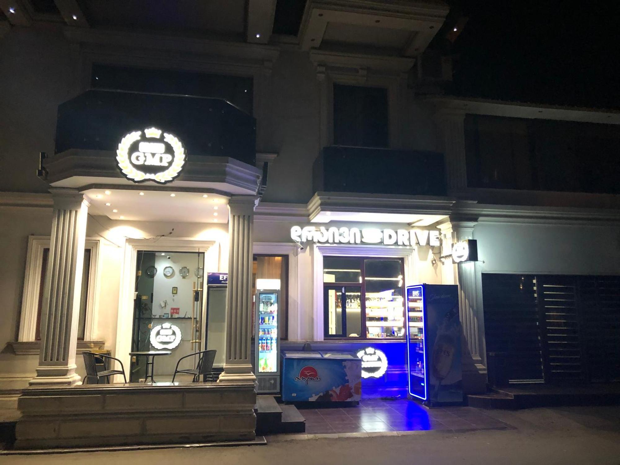 Grand Gmp Tbilisi Exterior foto