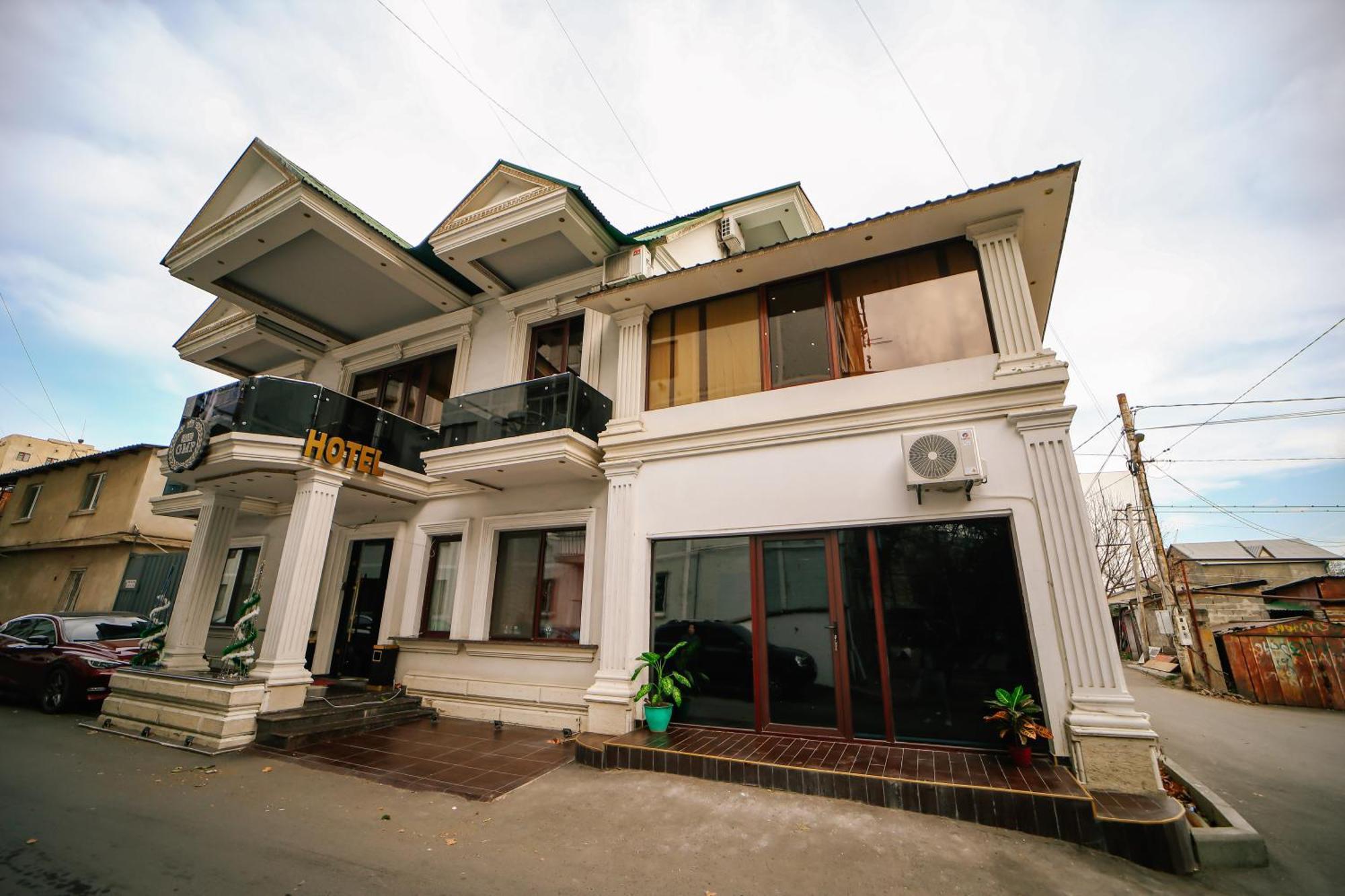 Grand Gmp Tbilisi Exterior foto
